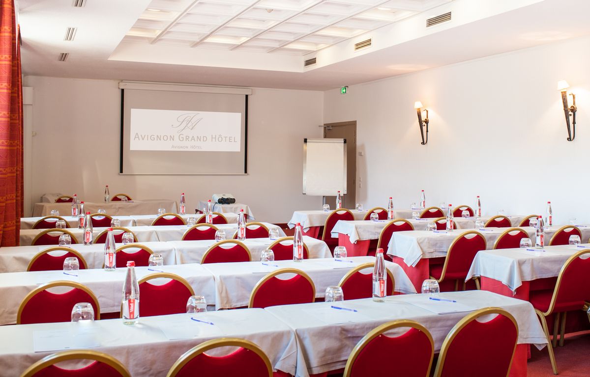 salle seminaire mistral avignon grand hotel