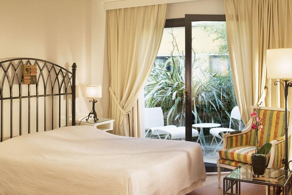 booking avignon grand hotel